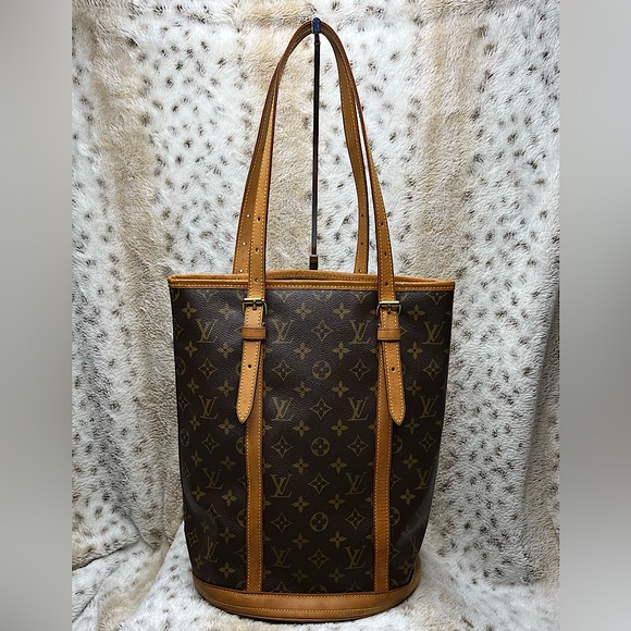 Louis Vuitton Bucket Bag Monogram Bag GM - Picture 2 of 15